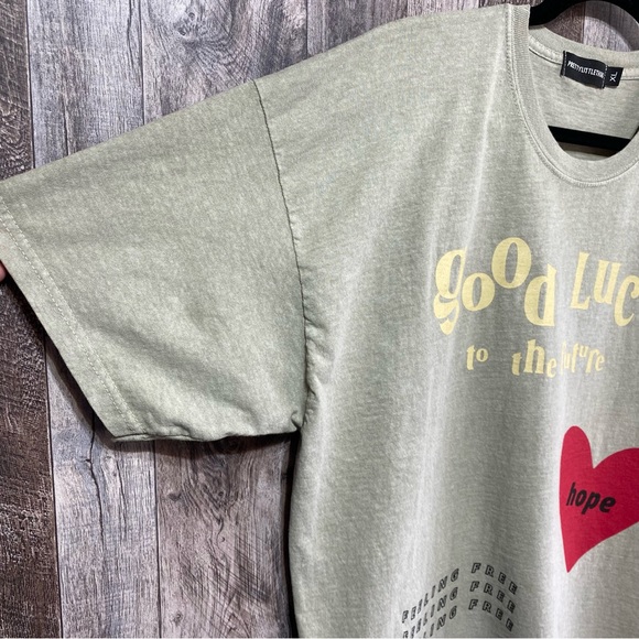 Pretty Little Thing- Good Luck Graphic Tee Shirt- Sz. XL - Picture 3 of 8